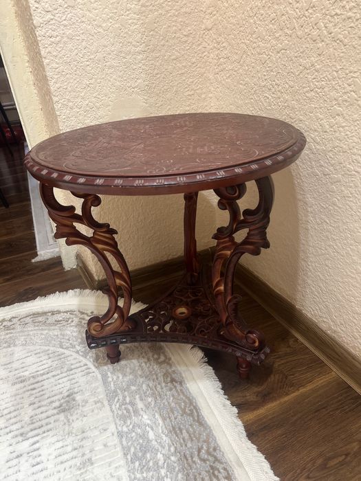 Продам подставку б/у 100.000!!