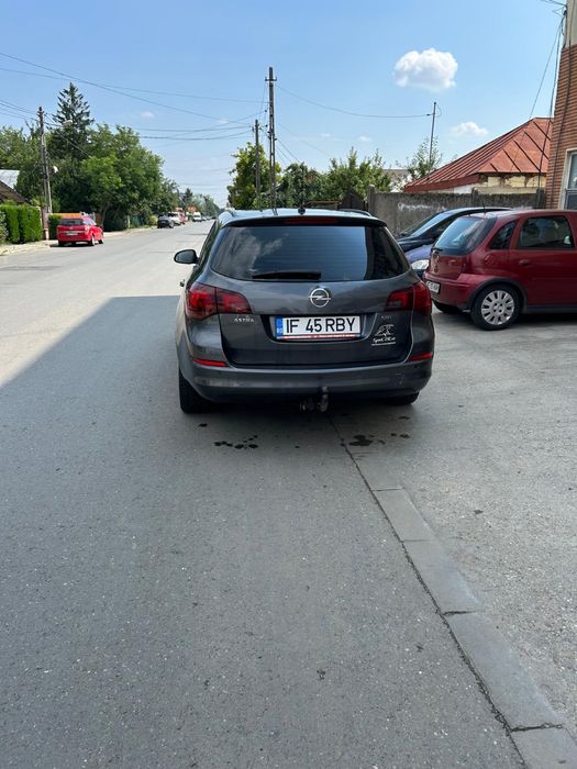 OPEL Astra 2011 — imagine 5