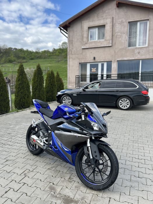 Yamaha yzf r125 2015