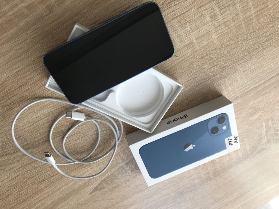 Продам 13 мини 256гб