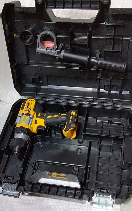 Продам аккумуляторный инструмент DeWalt