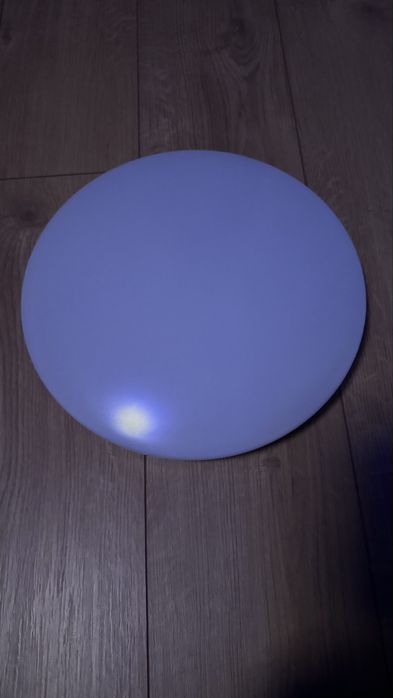 Aplice/plafoniere 230v pentru camera de zi, bucatarie si baie