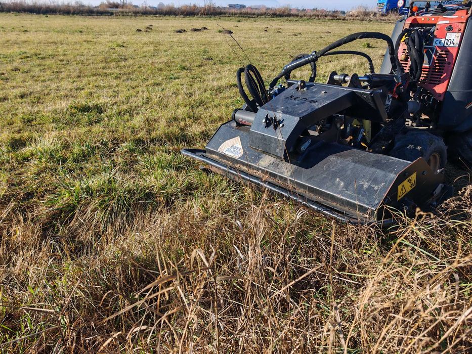 Diverse atasamente multifuncționale Ditch Witch Zahn R300
Ditch Witch