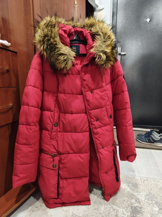 Продам зимнюю куртку