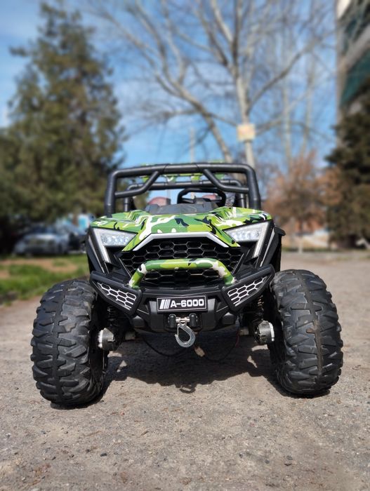 Bolalar moshinasi sotiladi