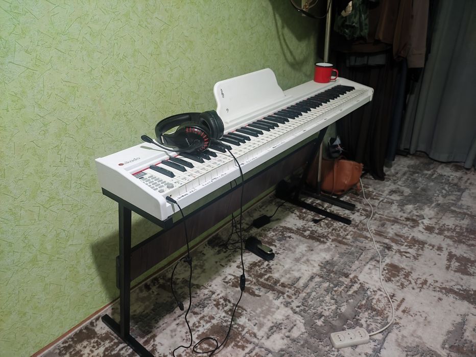 Mikado MK-1000..