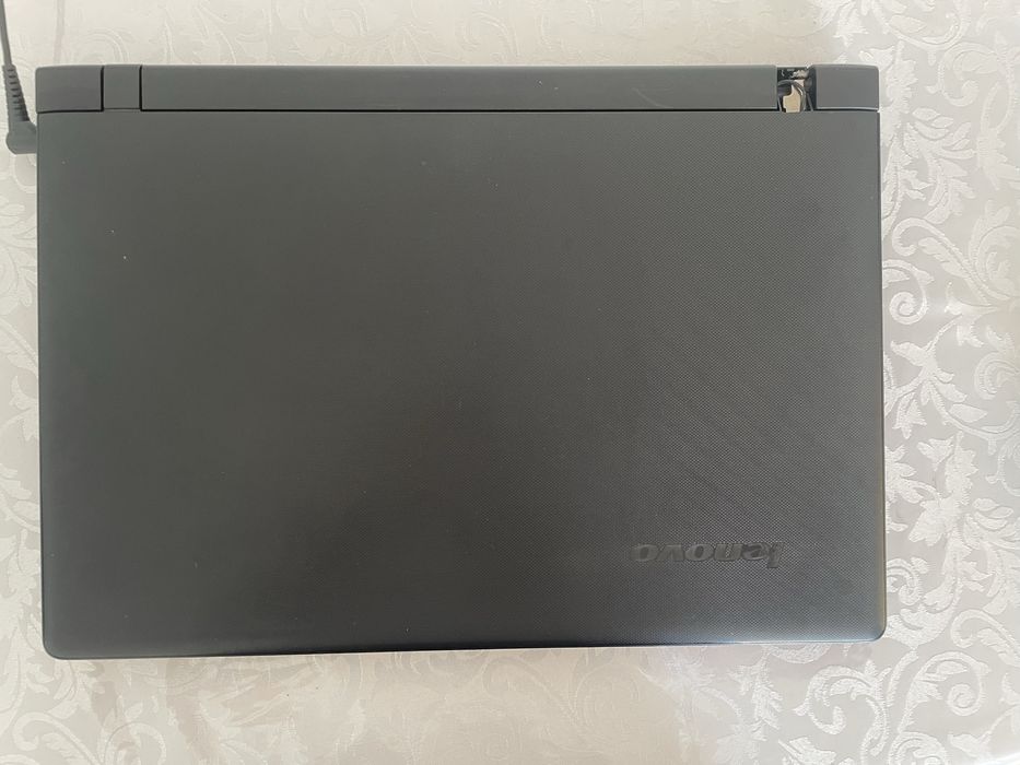 Продам ноутбук Lenovo 100-15IBY