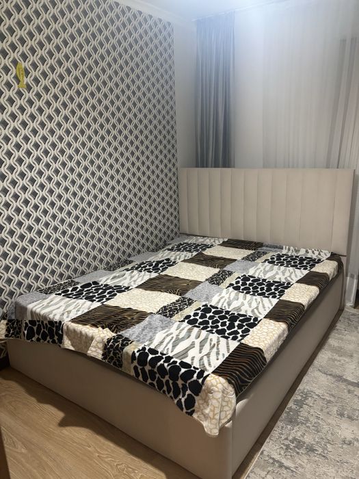 Кровать двухспальная