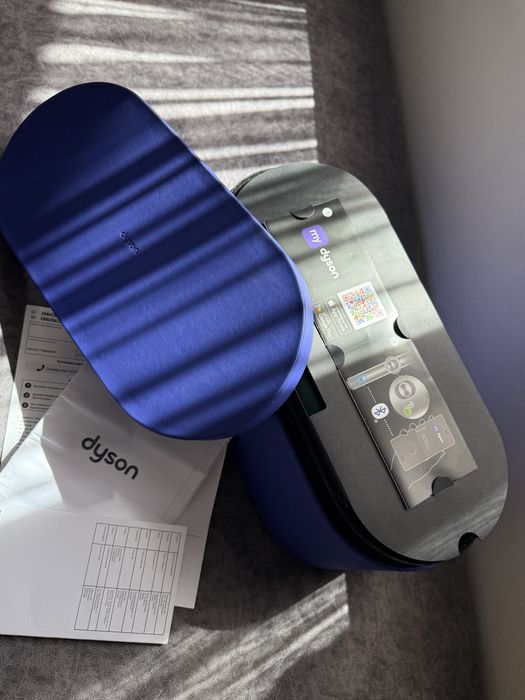 Dyson airwrap i.d HS08