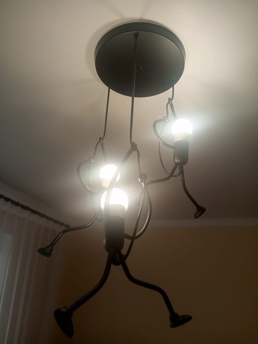 Люстра для детской комнаты