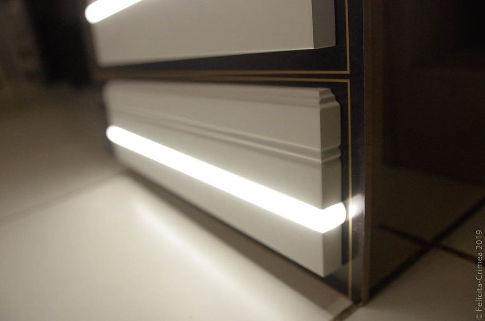 Плинтус из МДФ с LED подсветкой и без