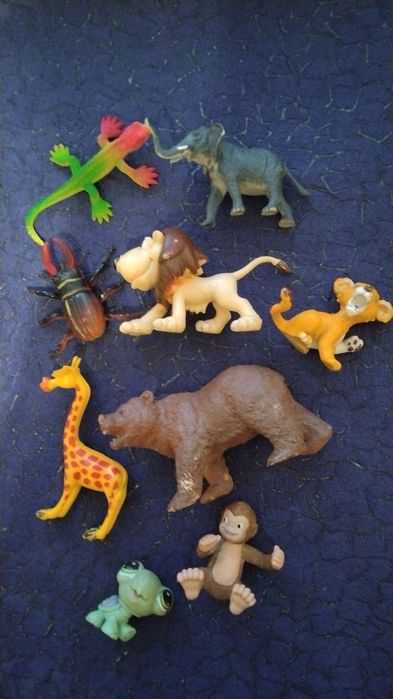 Продам игрушки лотами