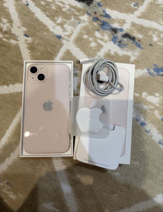 Продам Iphone 13 pink