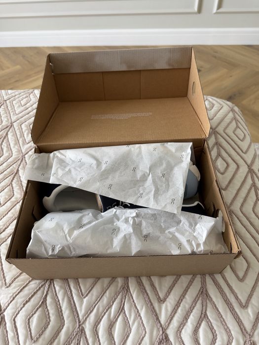 Мужские кроссовки On cloud 5 новые