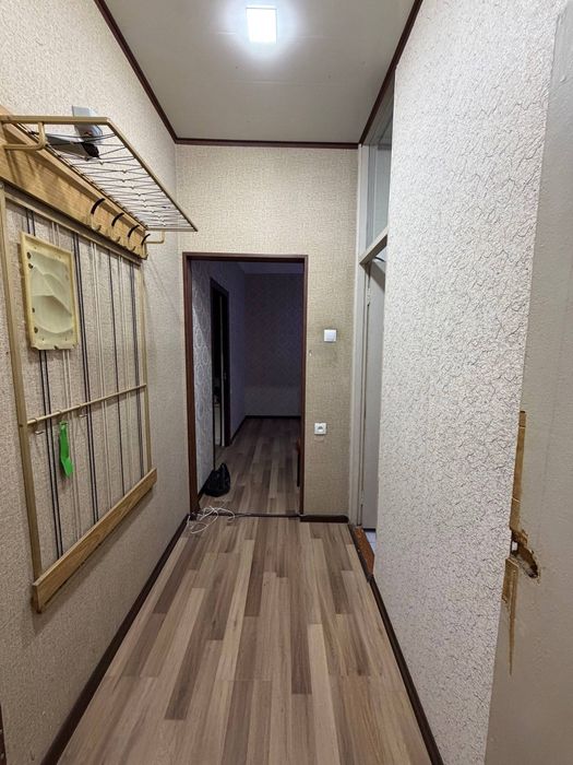 Юнусабад 15 квартал 2/4/4 (50м2) Метро Туркистан 
Плошадь:  50м²
Ориен