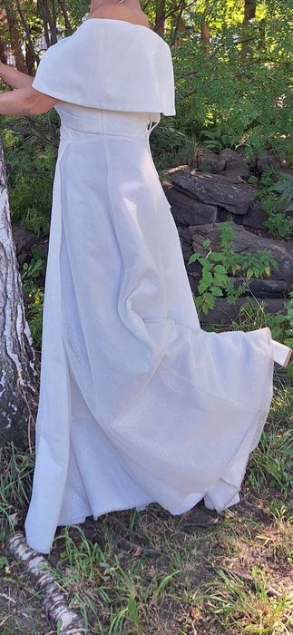 Продаётся свадебное платье