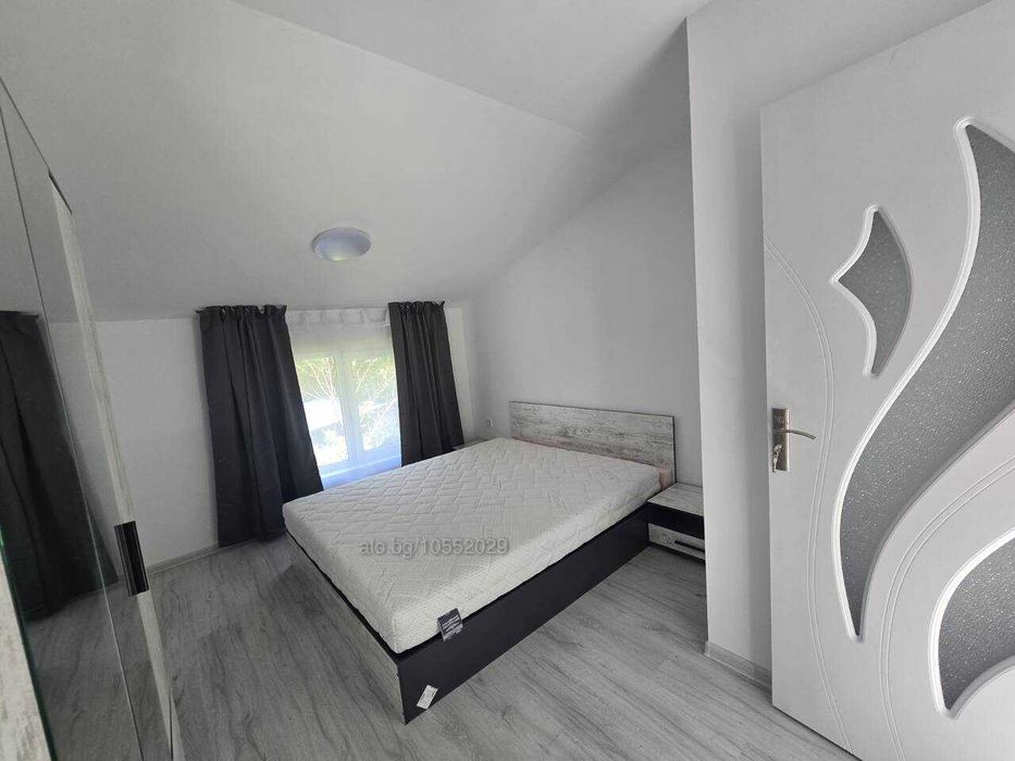 Дава се под наем Етаж от къща в Шумен, Военно училище - 75 кв.м за 357 € - Снимка #6