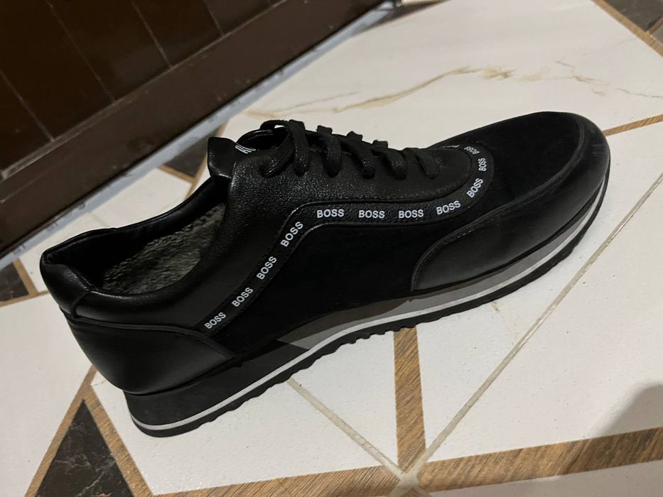 Обувь тёплая, есть мех