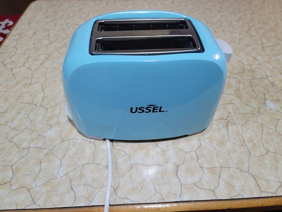 Продаётся тостер для хлеба