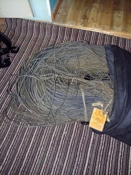 Кабель алю́минь СССР монолит