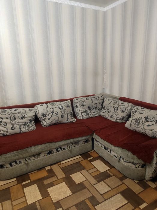 Продам угловой диван