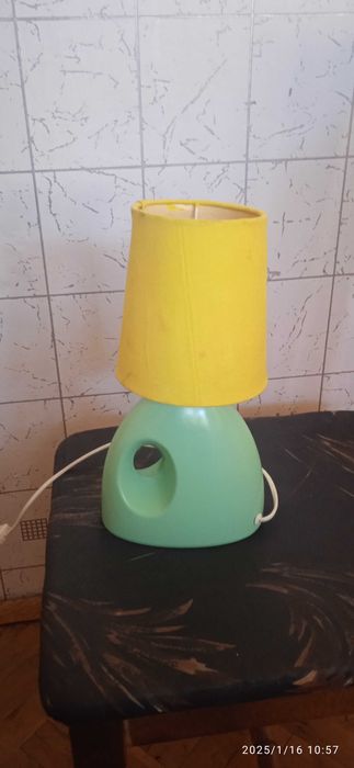 Лампа настолна работеща