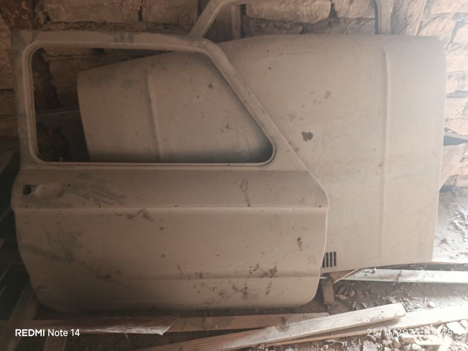 Zaparoj eshik olesovka kapot sotiladi