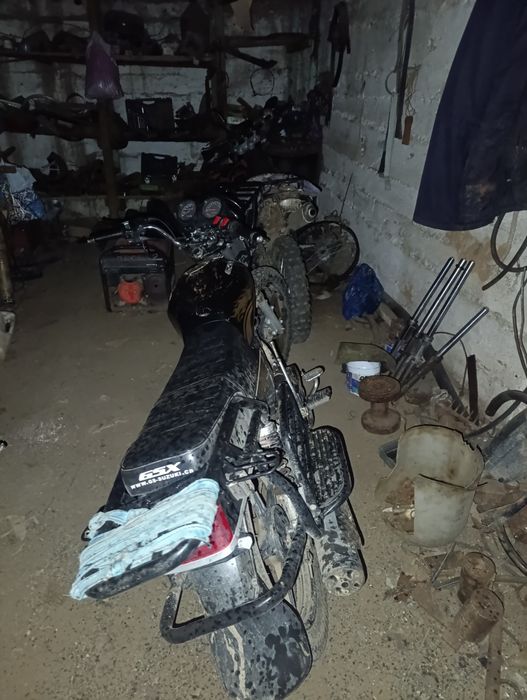 Продам Suzuki GSX 200