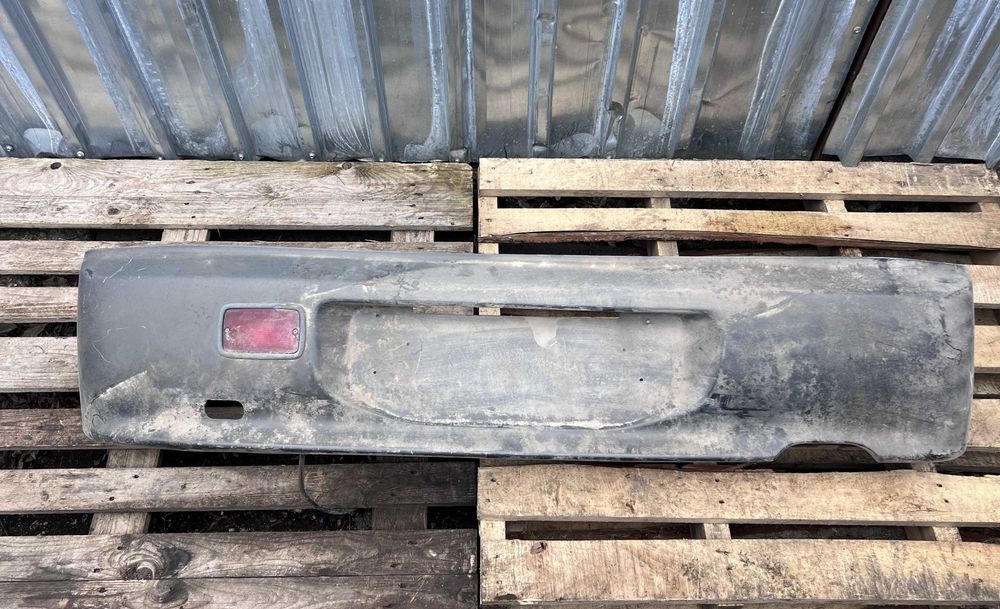 Задна броня за Mitsubishi Colt / Мицубиши Колт 1997г