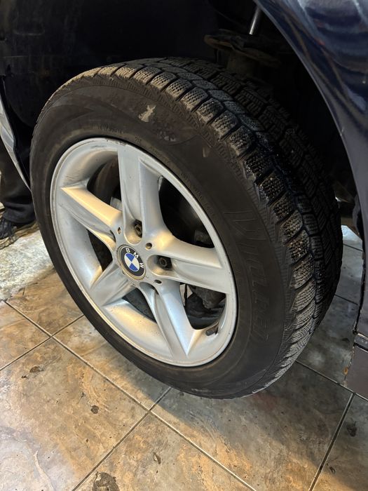 Продам диски БМВ 43 стиль, с резиной