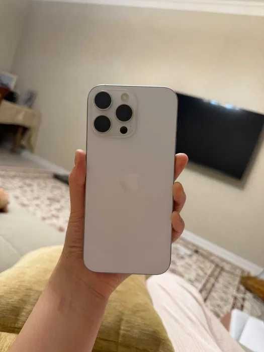 продам iphone 16 pro max