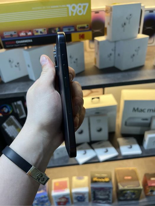 iphone 15 pro 256gb идеал