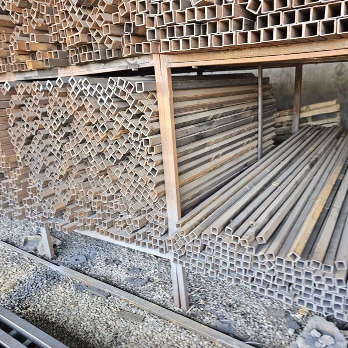 Угалог ва профиллар сотилади