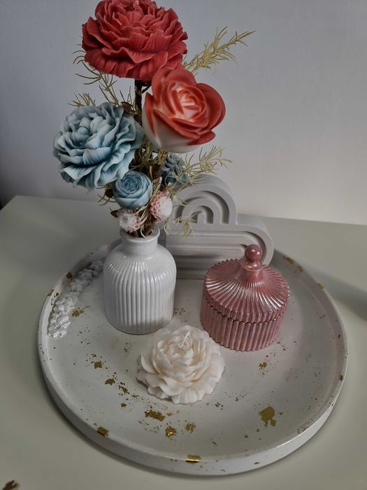 Букети свещи от 100% соев восък, декоротивни сетове ръчно изработени