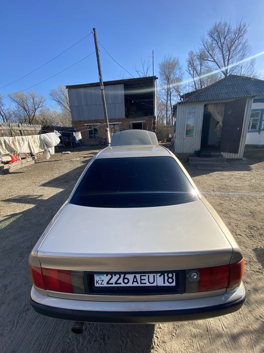 Продам ауди с4 100