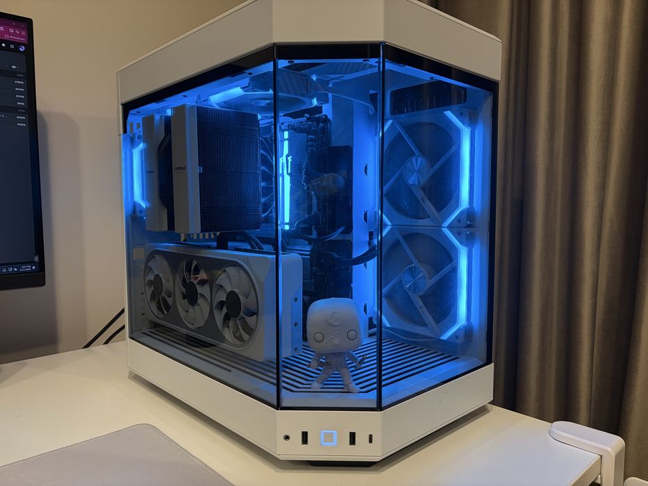 PC GAMING White RTX 4070 i7 13700k