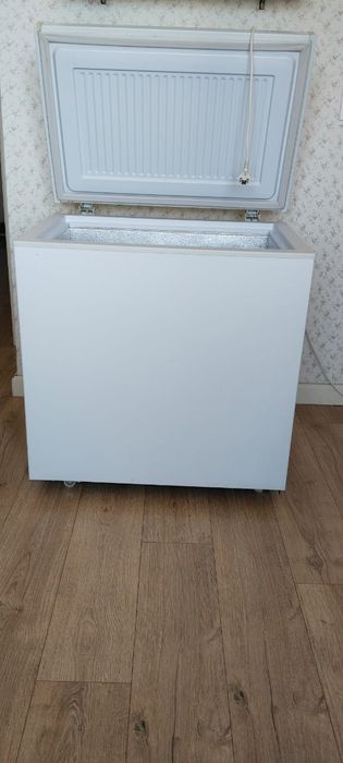 Продам морозильную камеру Бирюса