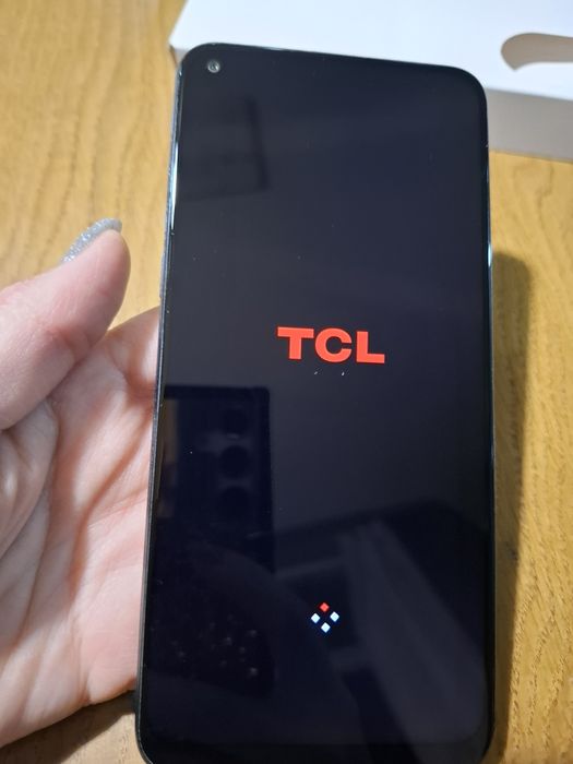 Телефон модел :Tcl 770h