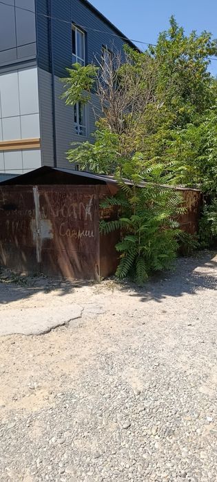 Гараж железный,разборный