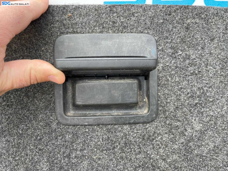 Mocheta Tapiterie Capac Podea Portbagaj Roata Janta Rezerva Volkswagen Tiguan 2008 - 2018 Cod 5N0858855A [G0071]