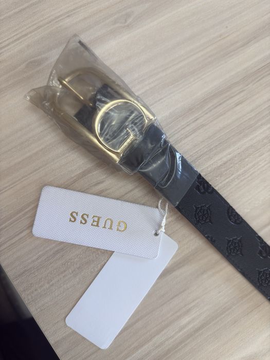 Колан guess от еко кожа