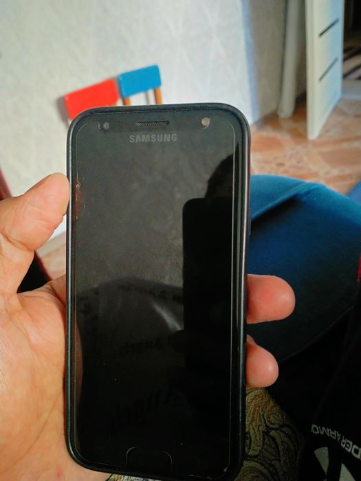 Самсунг J3 хороший состояние