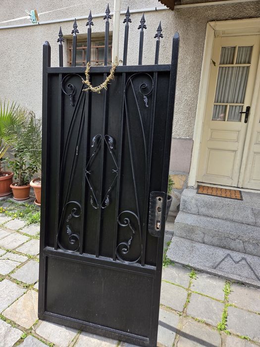 Метални врати входна и плъзгаща