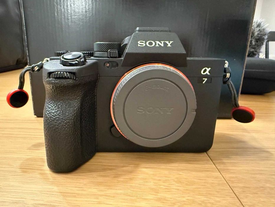 Sony A7 IV - в отлично състояние!