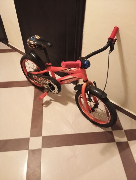 Детско колело,без помощни колела
