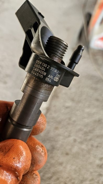 Дюзи за Ауди А 6 - 2.7 дизел 2006г. 4f