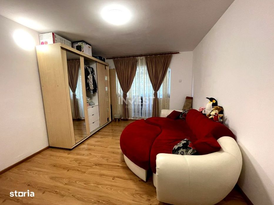 Apartament 2 camere, Etaj 1, zona Pacurari - Alpha Bank, Iasi