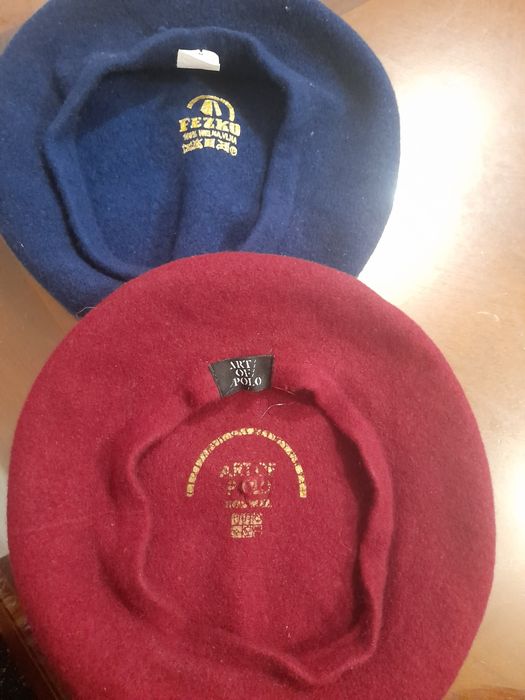 Новый шерстяной берет есть еще 2 б/у