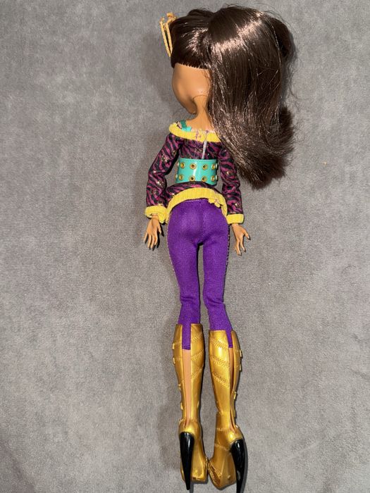 клодин скулз аут монстер хай