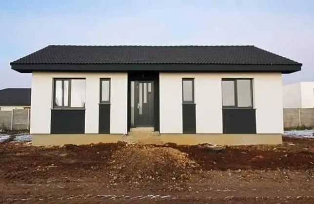 Vand containere tip casă 5x3